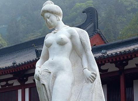 Скульптура Ян-гуйфэй