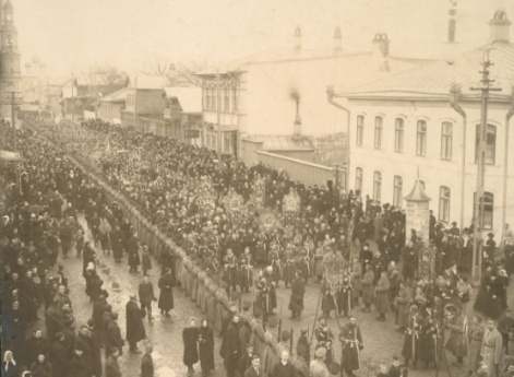 Перенесение плащаницы перед Пасхой