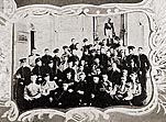 Страница из выпускного альбома Орловского-Бахтина кадетского корпуса 1901 г.
